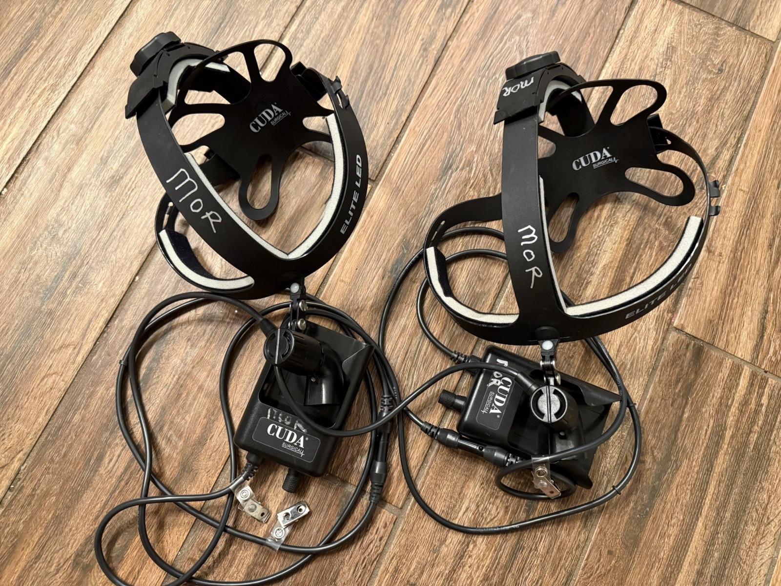 Cuda LLS-9500 Surgical Headlamps w/ LLS-2054 HE Battery Holders