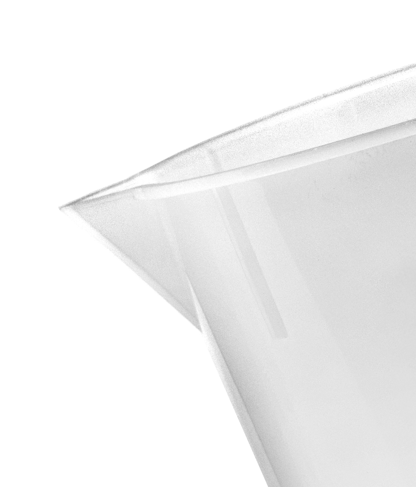 Premium 600mL Beaker – Polypropylene Plastic, 50mL Graduations – Eisco Labs