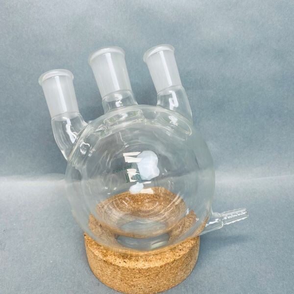 Chemglass Round Bottom Flask 3 Neck 29/42 CN 24/40 SN Heavy Wall 500mL Jacketed