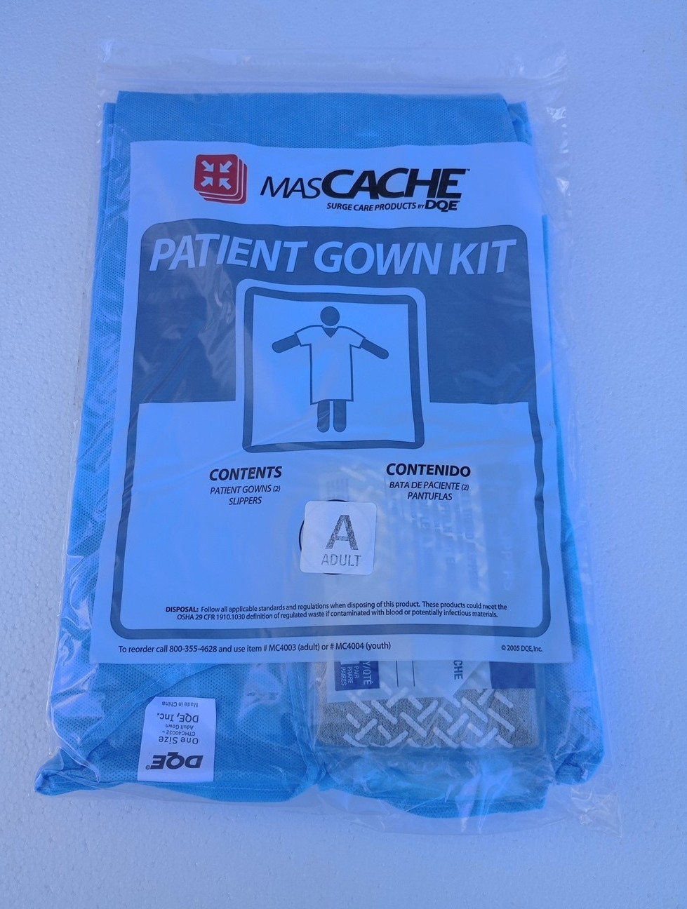 MAS~CACHE~ Patient Gown Kit~Surge Care Products By DQE~ 2 Gowns With Slippers