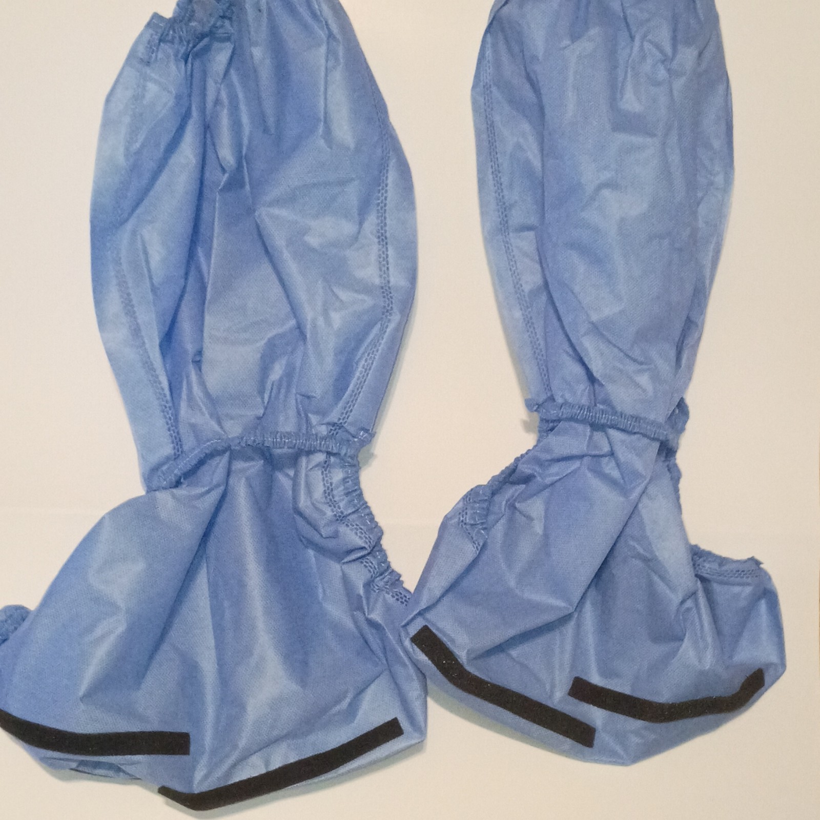 Blue Disposable Shoe Covers Elastic Non-Skid for Medical Laboratory Use