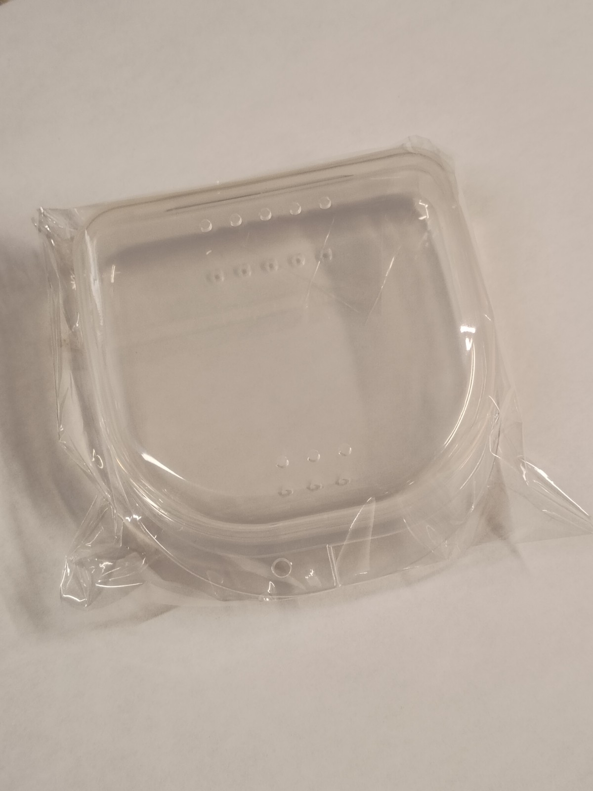 FYIDIY Dental Retainer/Denture/Mouth Guard Storage Case, Tight Snap Closure