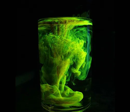 25g Fluorescein Powder, 99+% Purity, Lab Grade