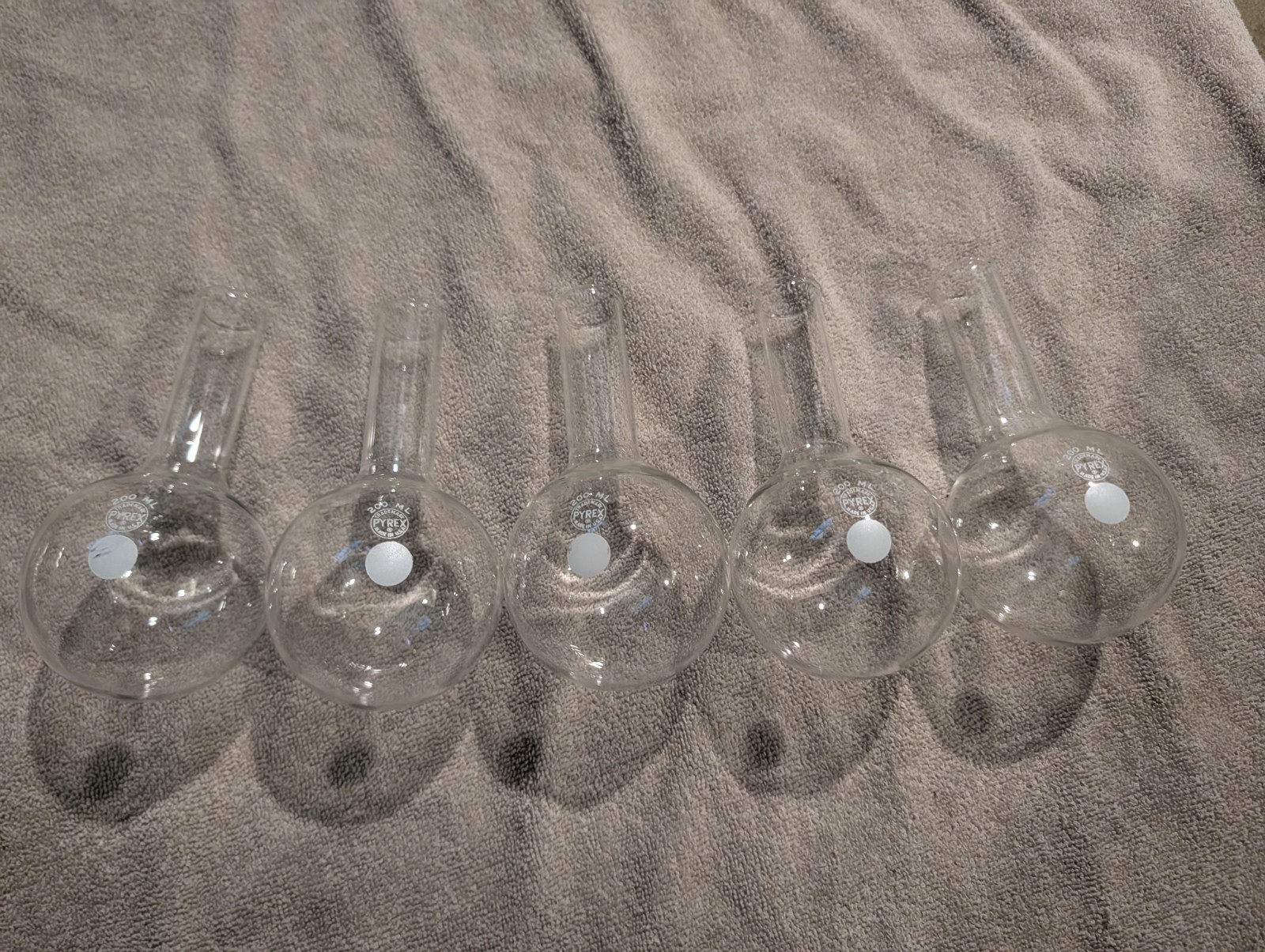 Vintage Pyrex 200ml Round Bottom Boiling Flask RBF Lab Glass Chemistry Refining