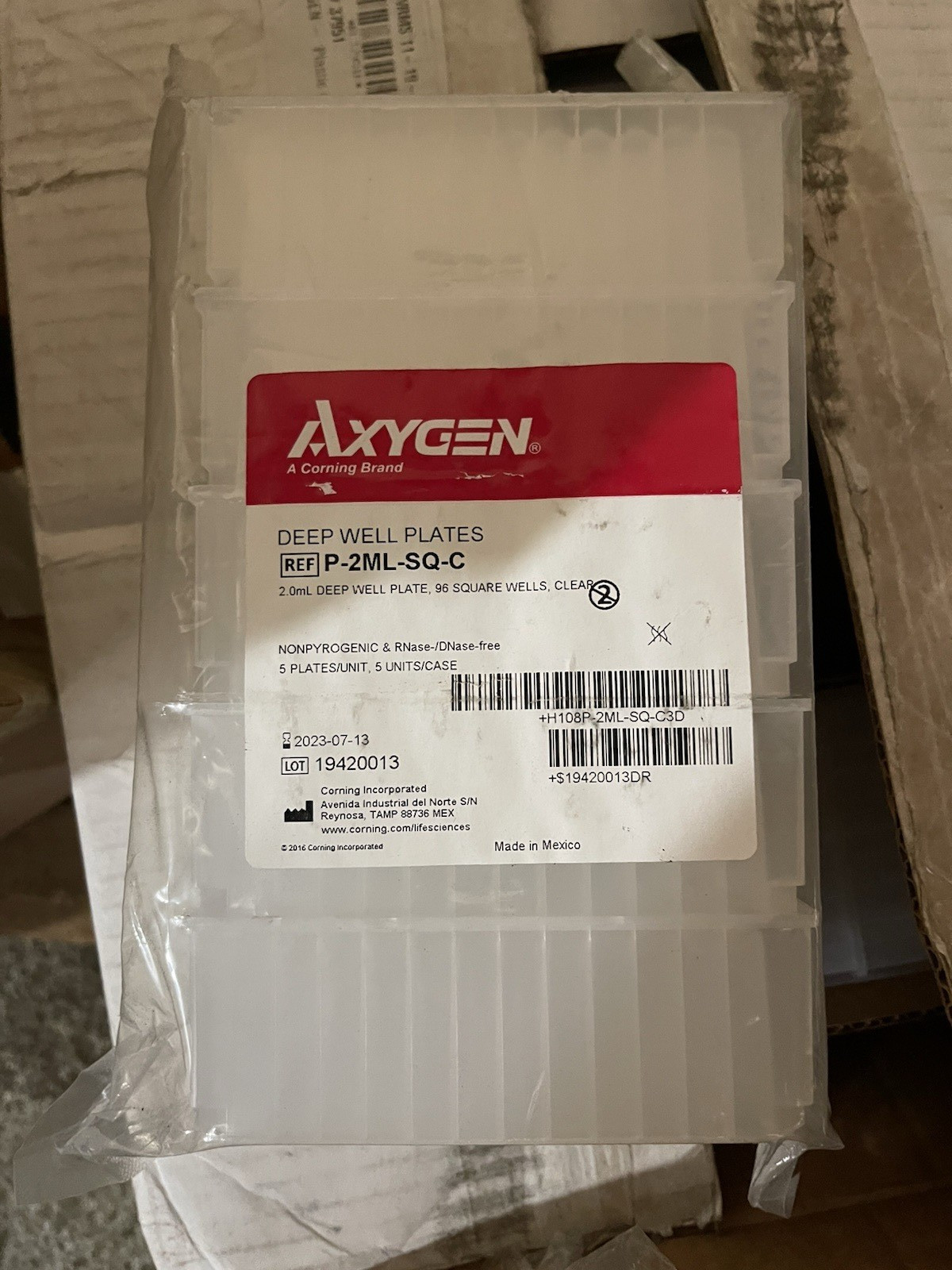 Corning Axygen Deep Well Plates 2.0mL 96 Well P-2ML-SQ-C 5 Plates/Unit