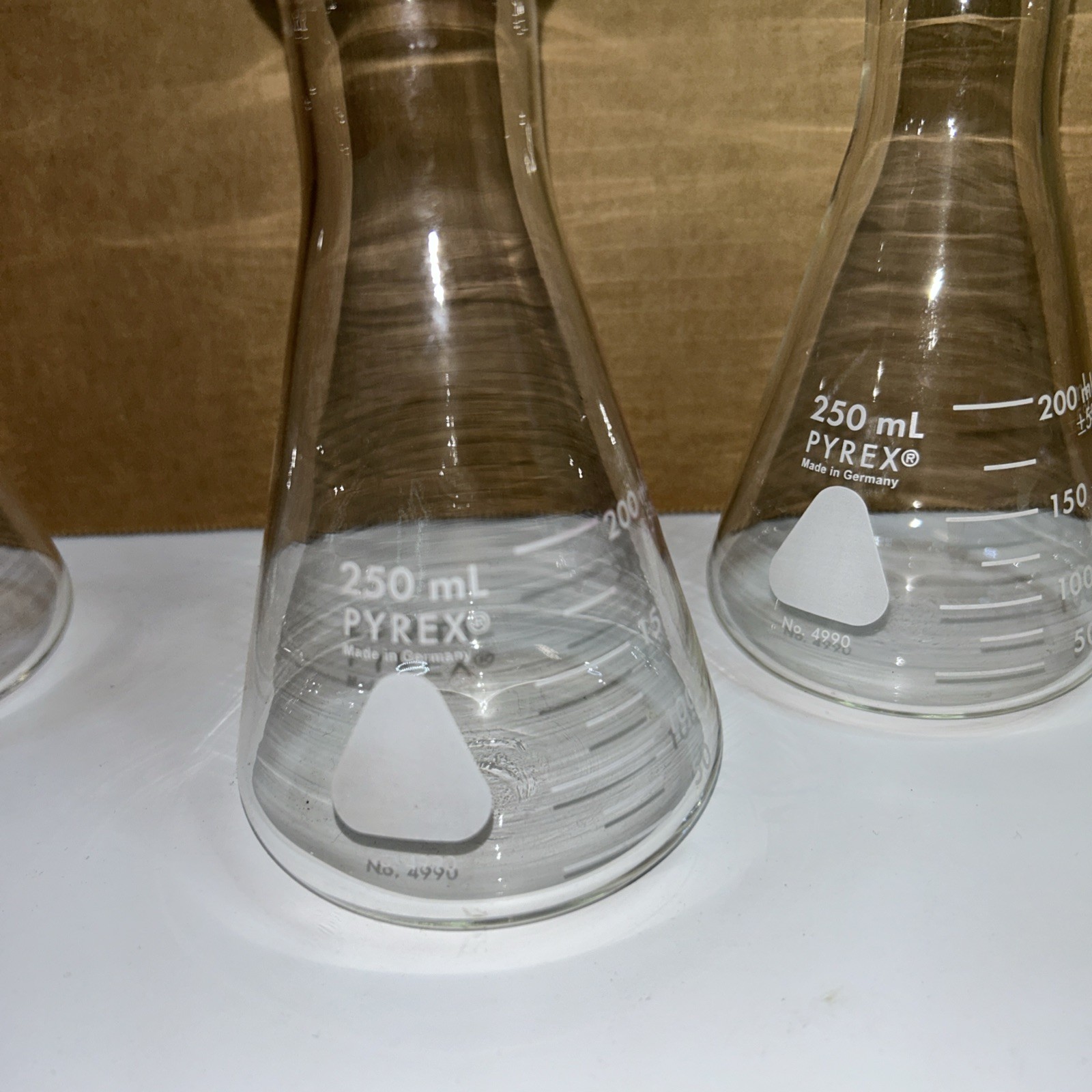 (3) 250 mL PYREX Lab Flask Beaker #4990