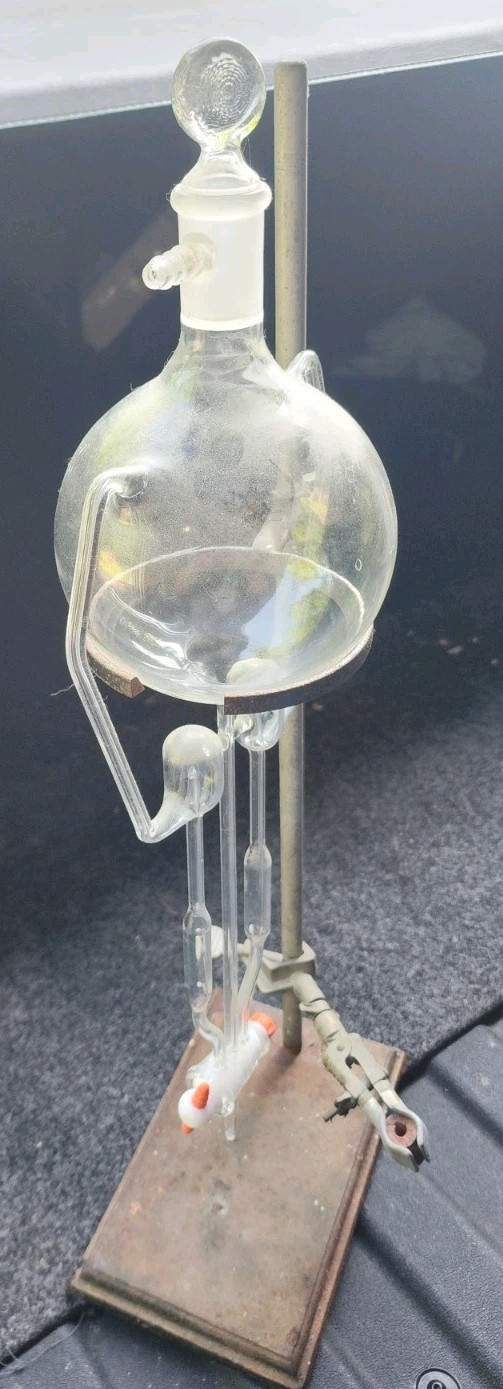 Automatic Buret? Chemistry Lab Glassware. Kimble Kontes Kimax.