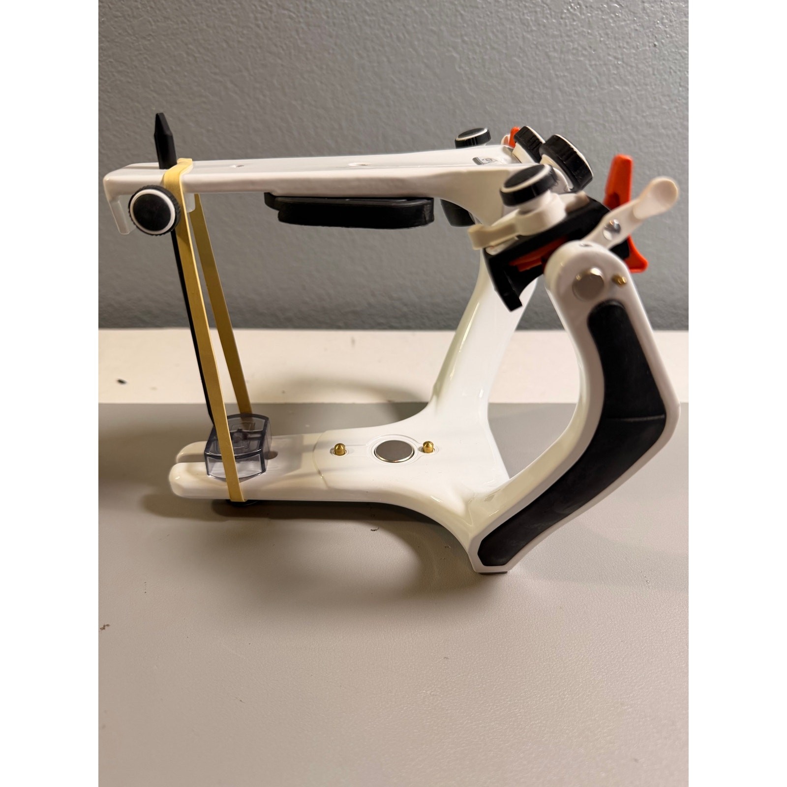 Bioart A7- Plus, Semi-Adjustable Articulator.