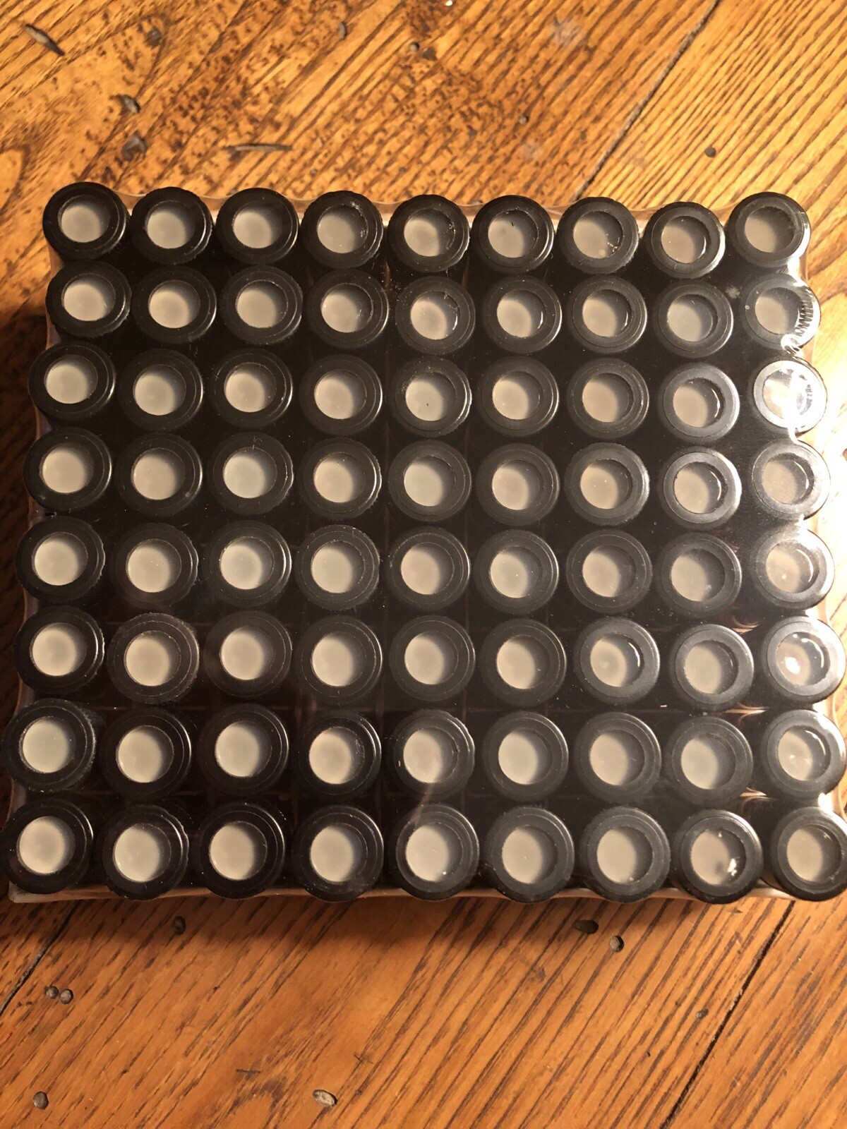 Pierce Vari-Clean Vials 3.5 ml , Amber, Six Dozens Fully Assembled.