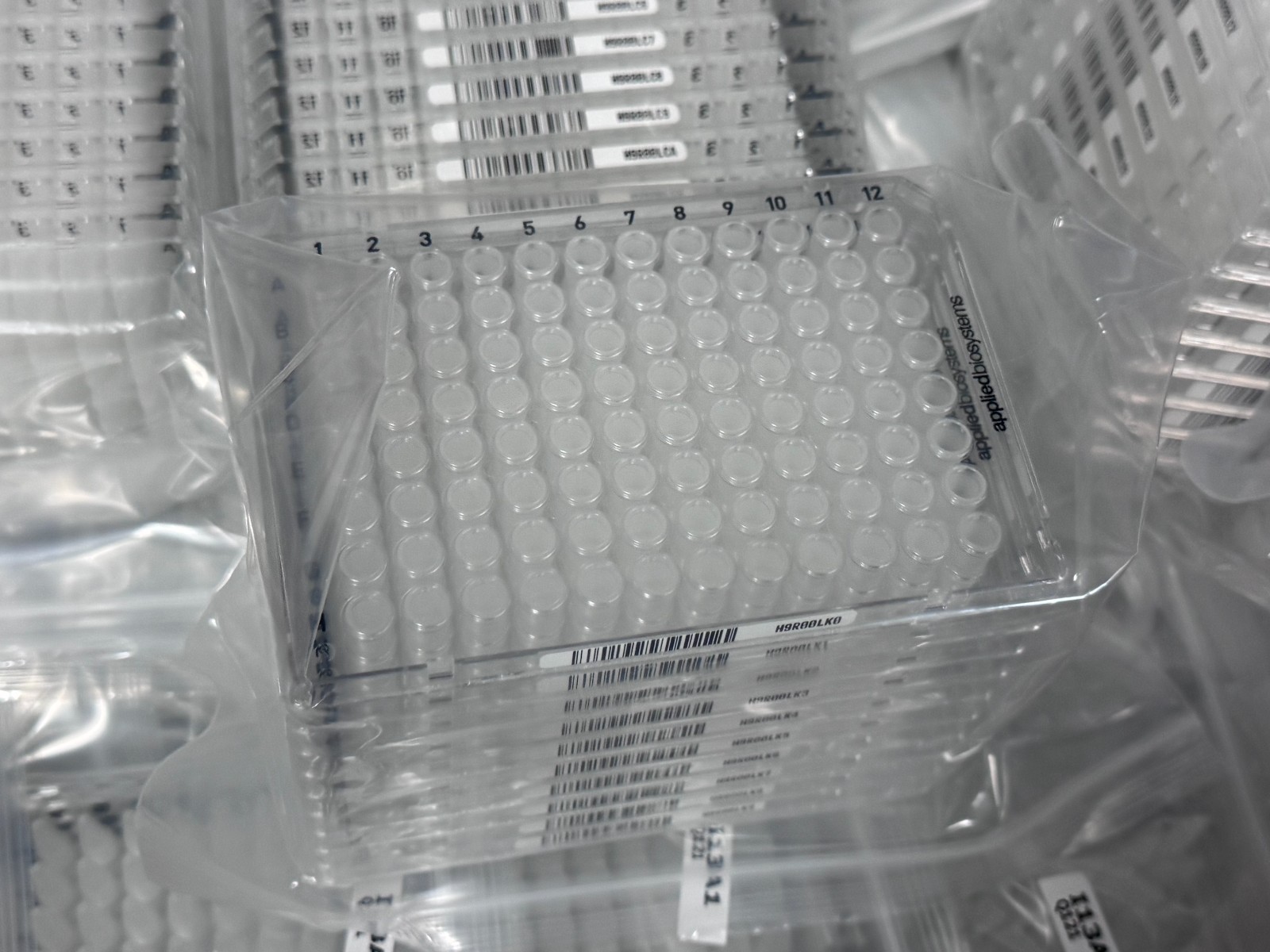 (500) Applied Biosystems MicroAmp EnduraPlate Optical Reaction 96 Plate, Barcode