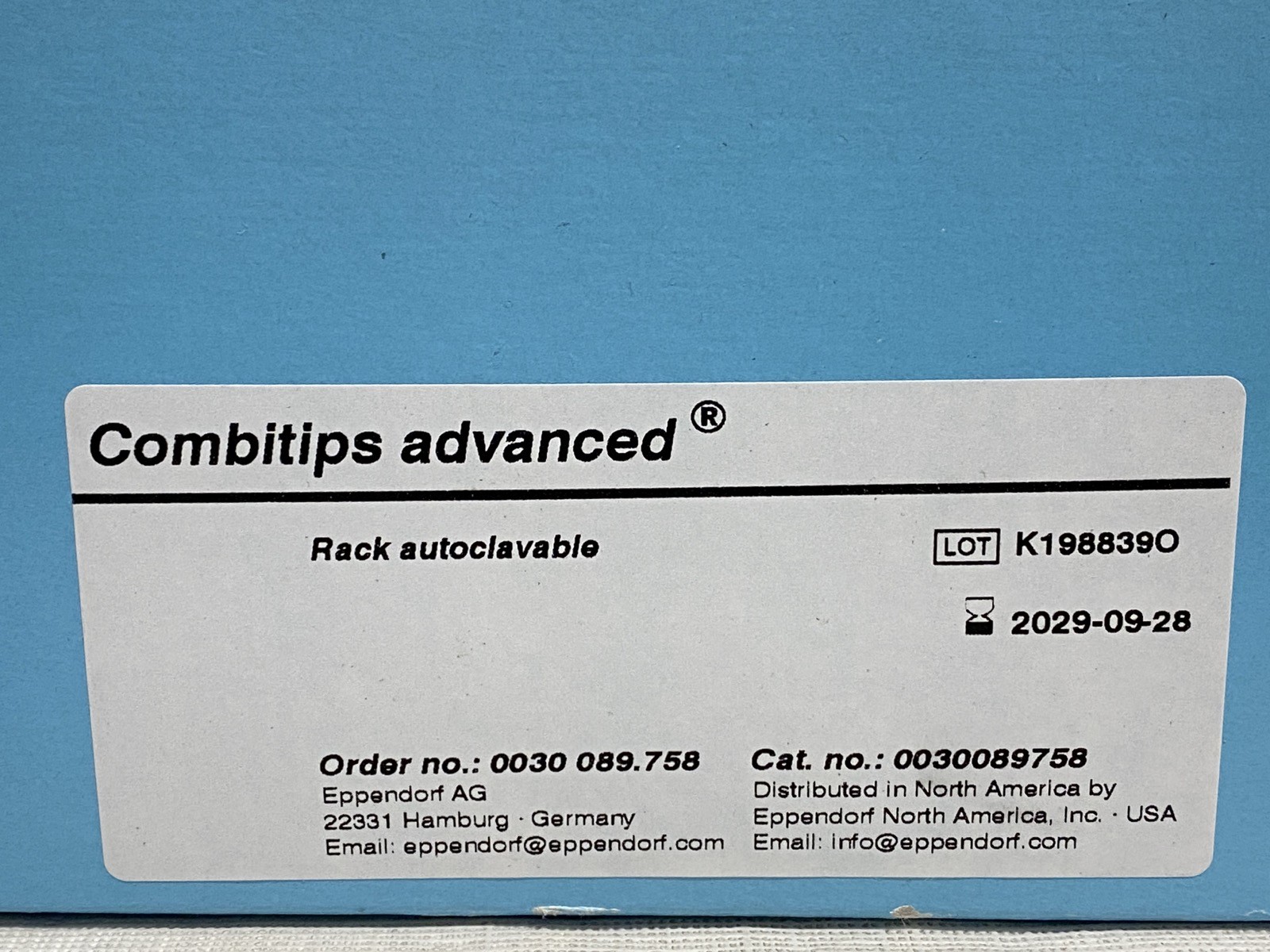 EPPENDORF Combitips Advanced Rack Holds 8 Combitip Positive Displacement Tips