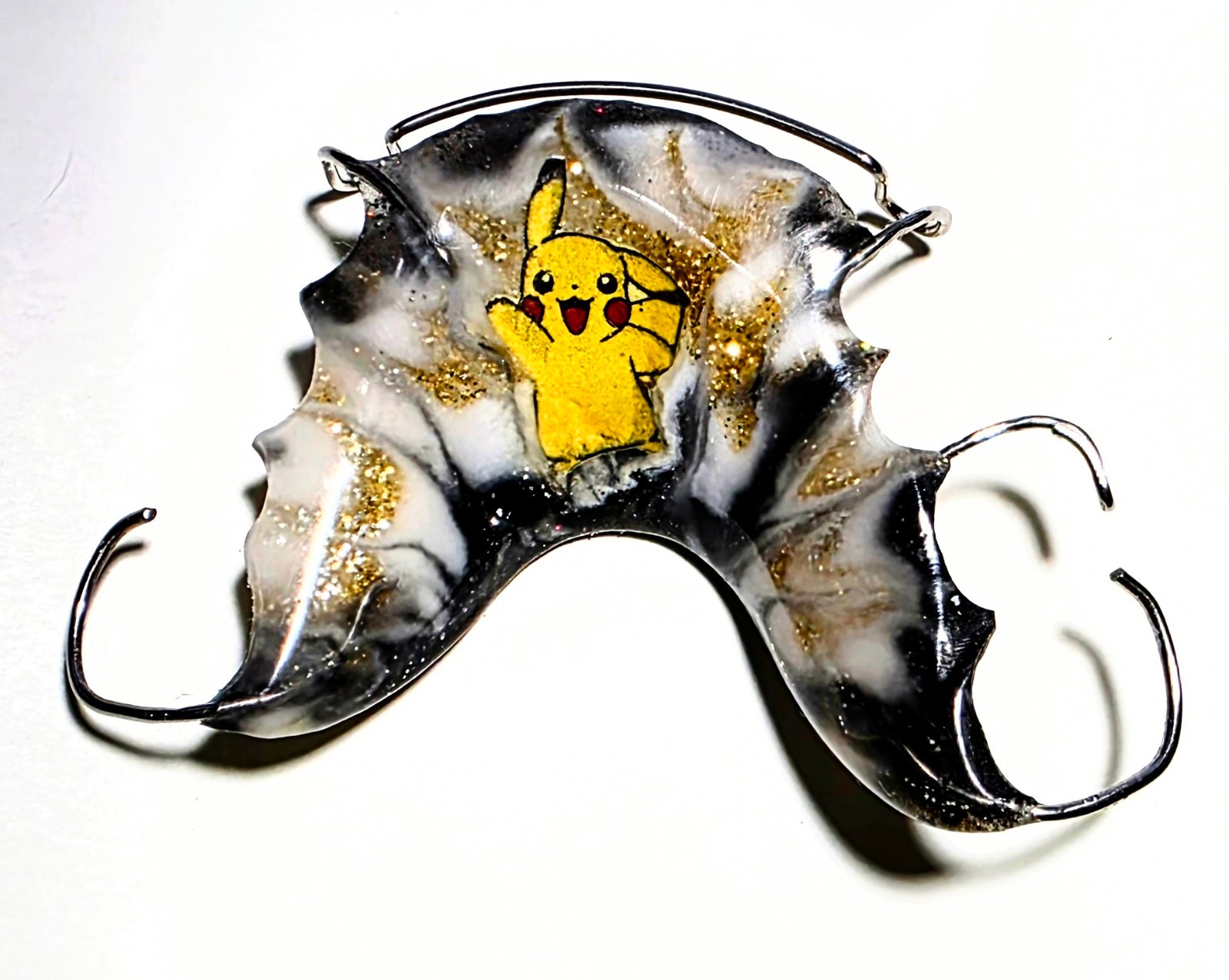 ORTHODONTIC HAWLEY RETAINER BLACK MARBLE GOLD POKEMON CONSULATION APPLIANCE