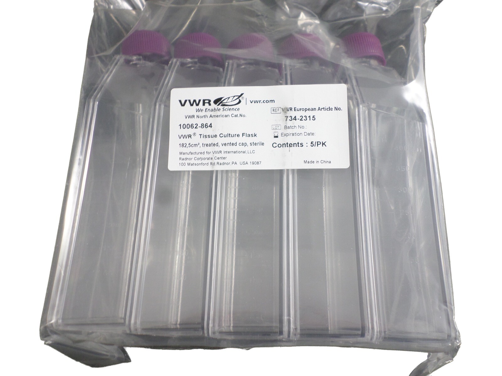 VWR 600mL 182 cm² Cell Culture Collection Flasks Vented Cap 10062-864 (20/cs)