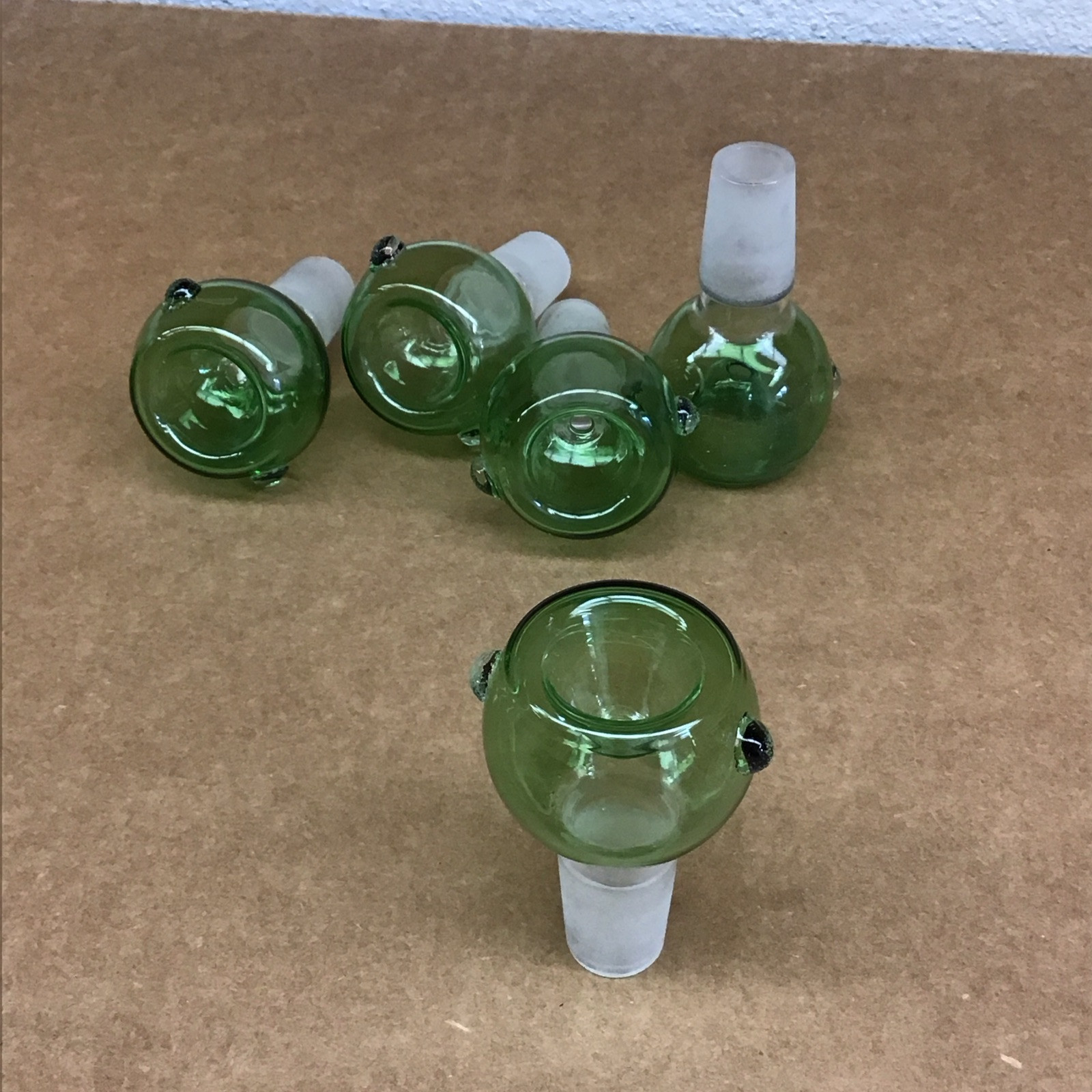 5 Pieces – Male 18mm GREEN Glass Swirl Slide Bowl – Hookah Water Bubbler EE7