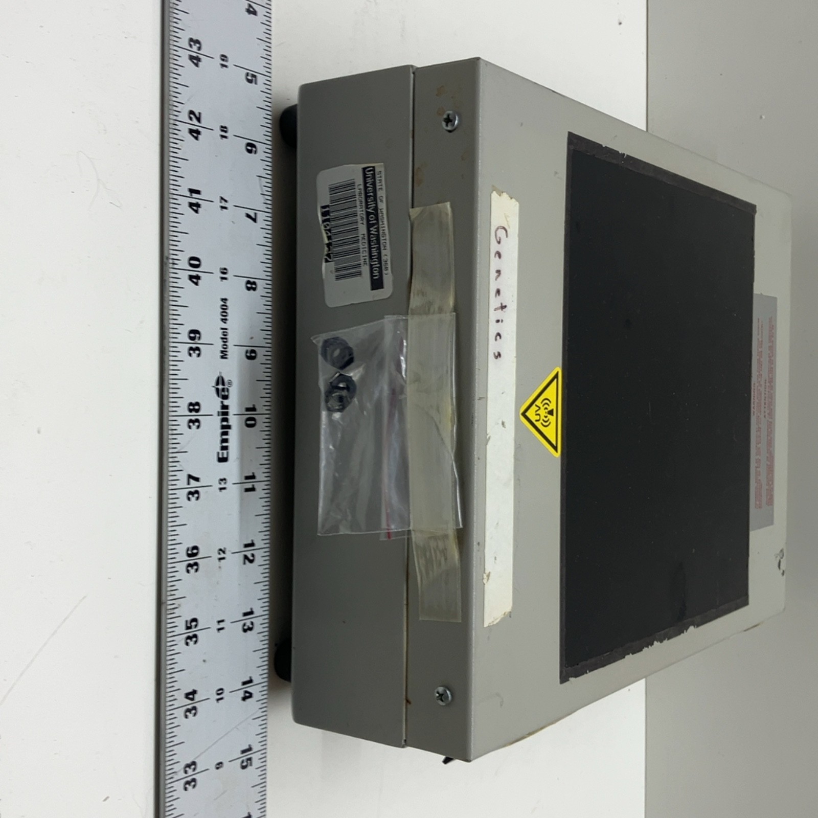 VWR Scientific LM-20E Transilluminator UV Light Box 302nm 365nm Lab Equipment