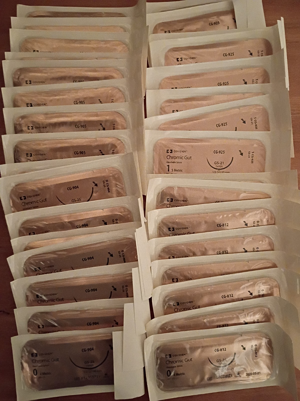 (32) Suture Packets for Veterinary Training, Farm use, Taxidermy & Survivalists