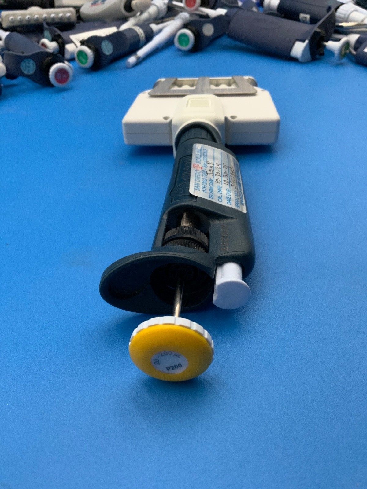 Gilson Adjustable Single Channel Manual Pipette