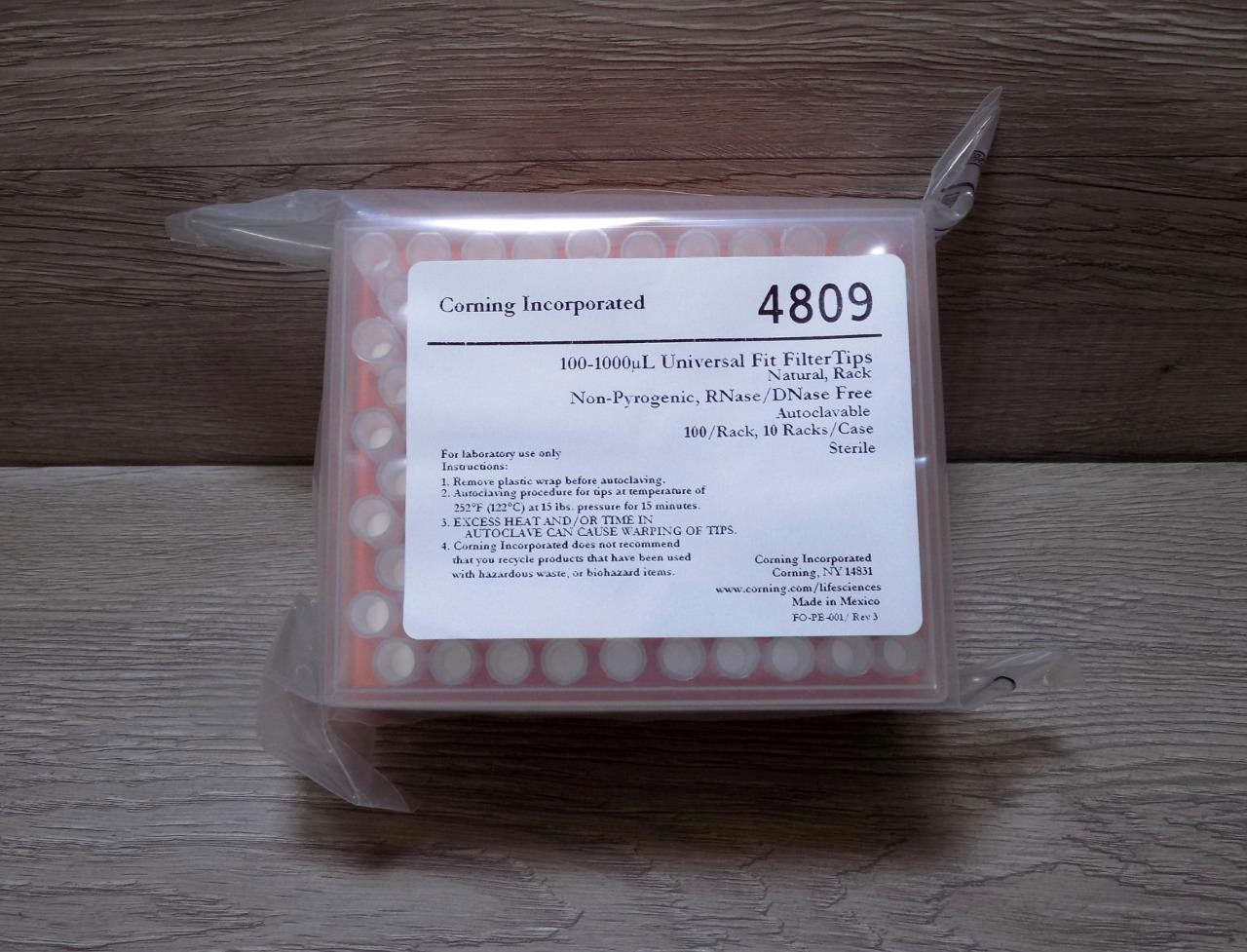 Corning Inc 4809 100/pack 1000 uL Universal Fit Filter Tips