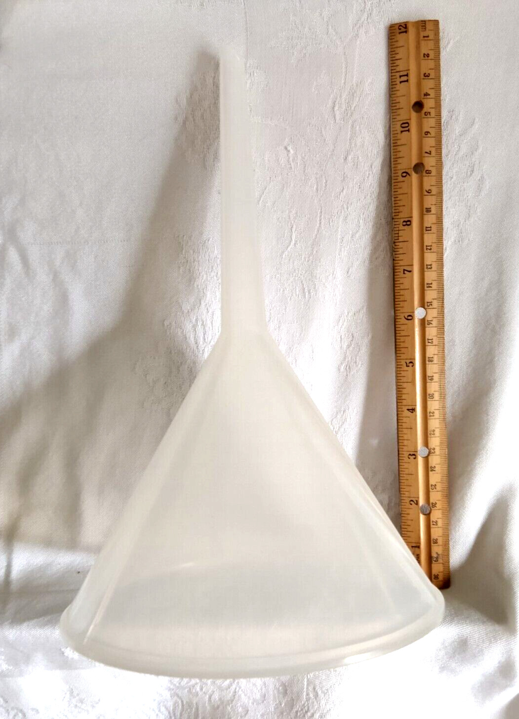 Nalgene 158 mm Polypropylene Ribbed 60° Analytical Funnel, 152 mm Long Stem