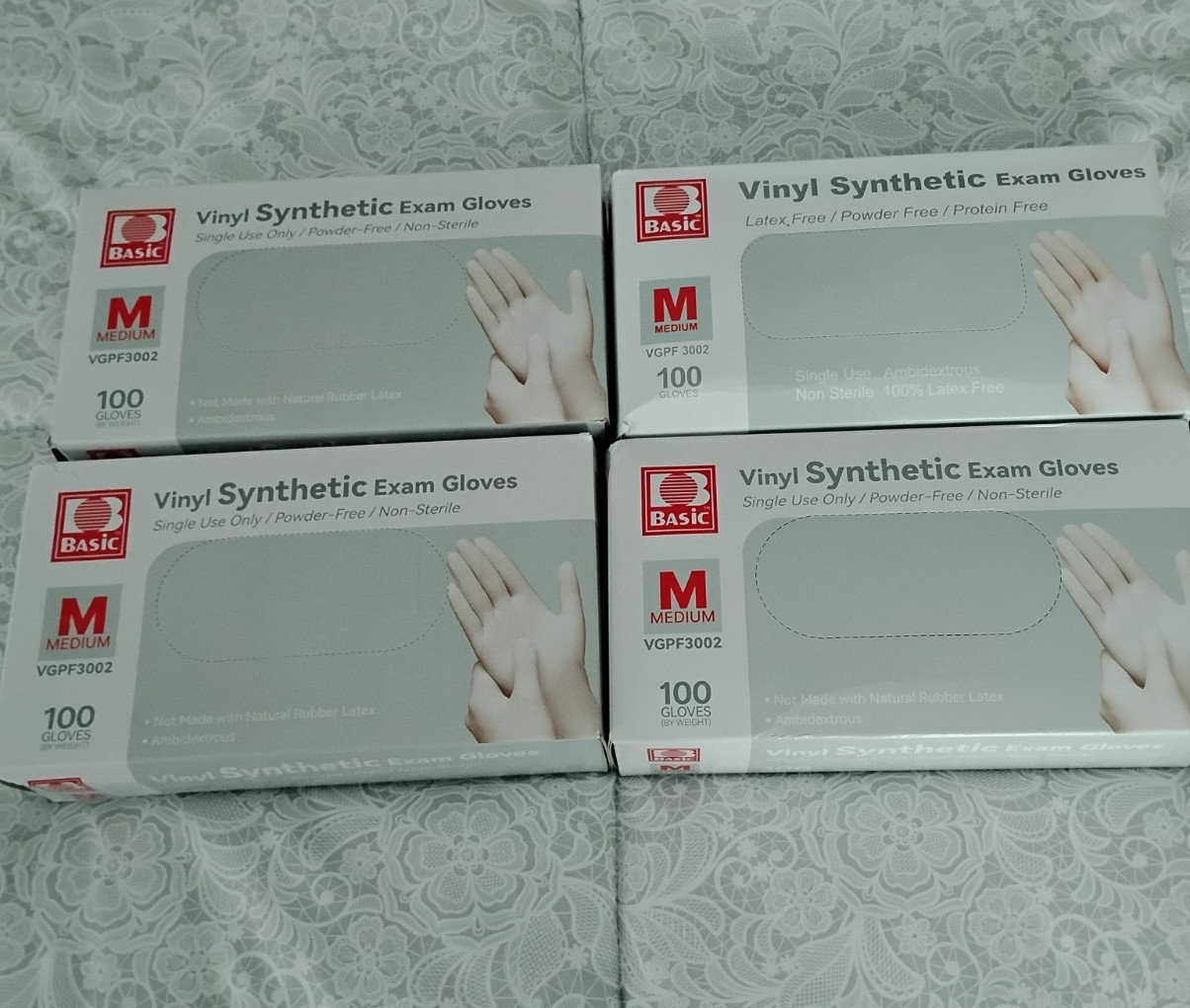 BASIC Disposable Vinyl Gloves, Latex Free Powder Free 400 pack MEDIUM
