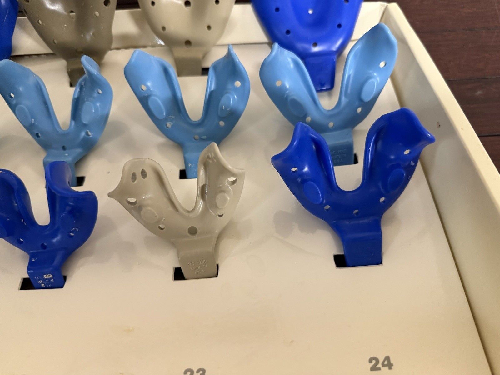 Accu-Dent® System Regular Edentulous Trays Impression