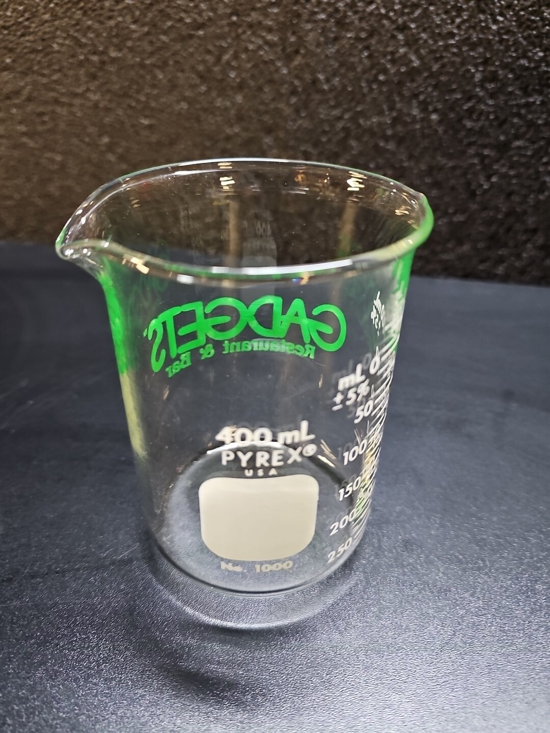PYREX 1000, 400ml Beaker, Low Form, Graduated (Single) GADGETS BAR