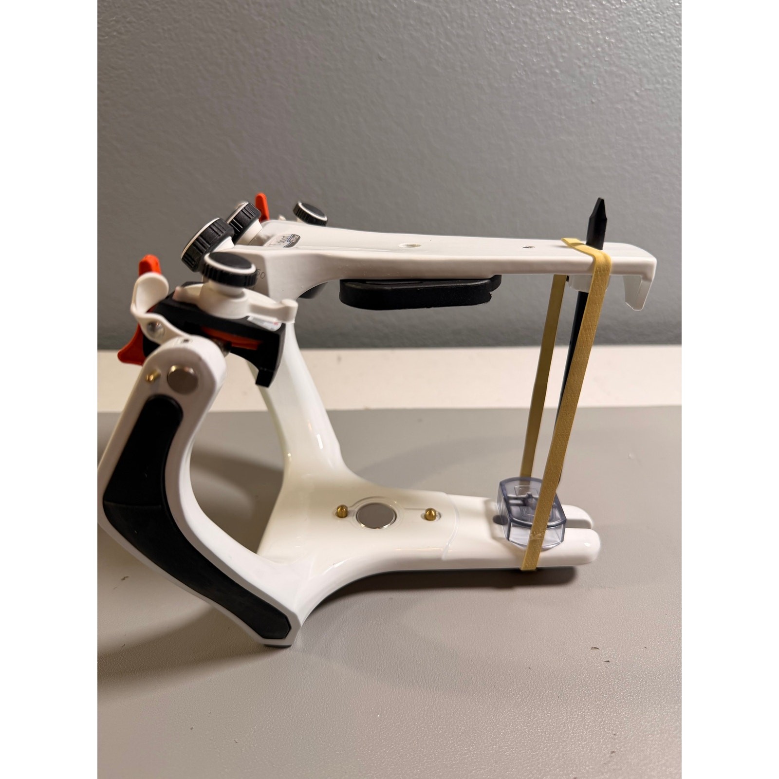 Bioart A7- Plus, Semi-Adjustable Articulator.
