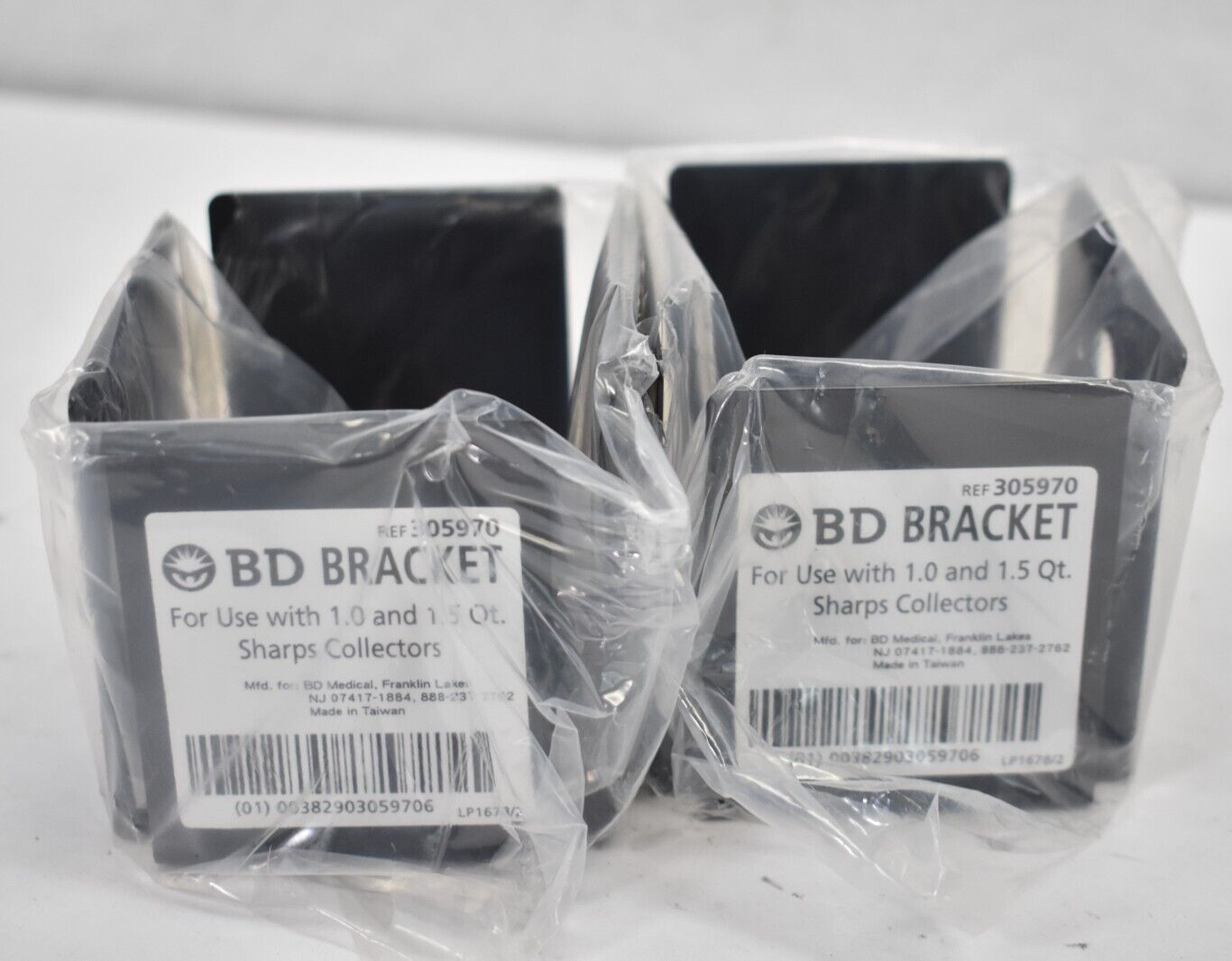 Lot of 2 BD Sharps Collectors Bracket For Use With 1.0 & 1.5 Qt 305970 Black