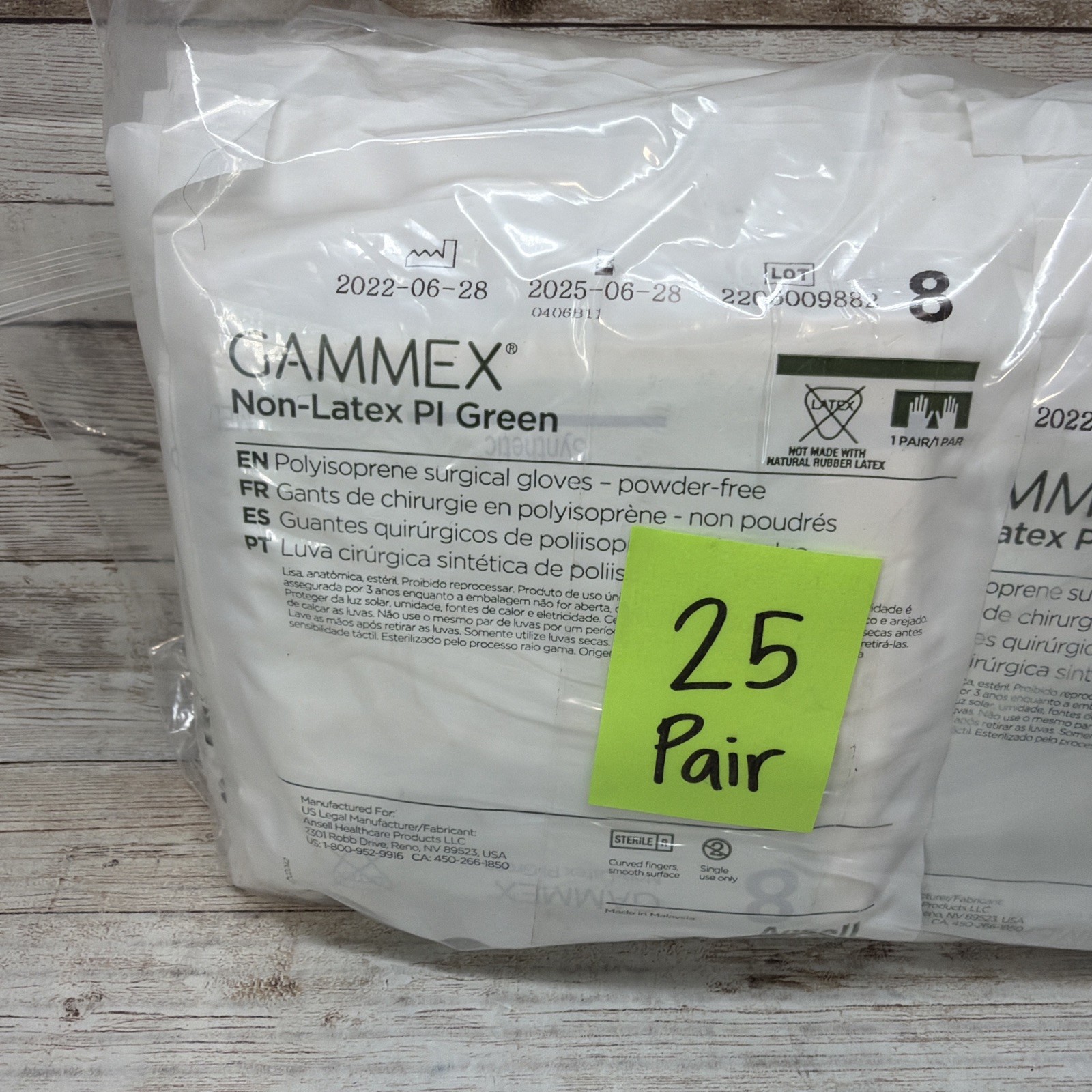 Gammex Non-Latex PI Green Surgical Glove NovaPlus *25 Pair* Size: 8 *See Date*