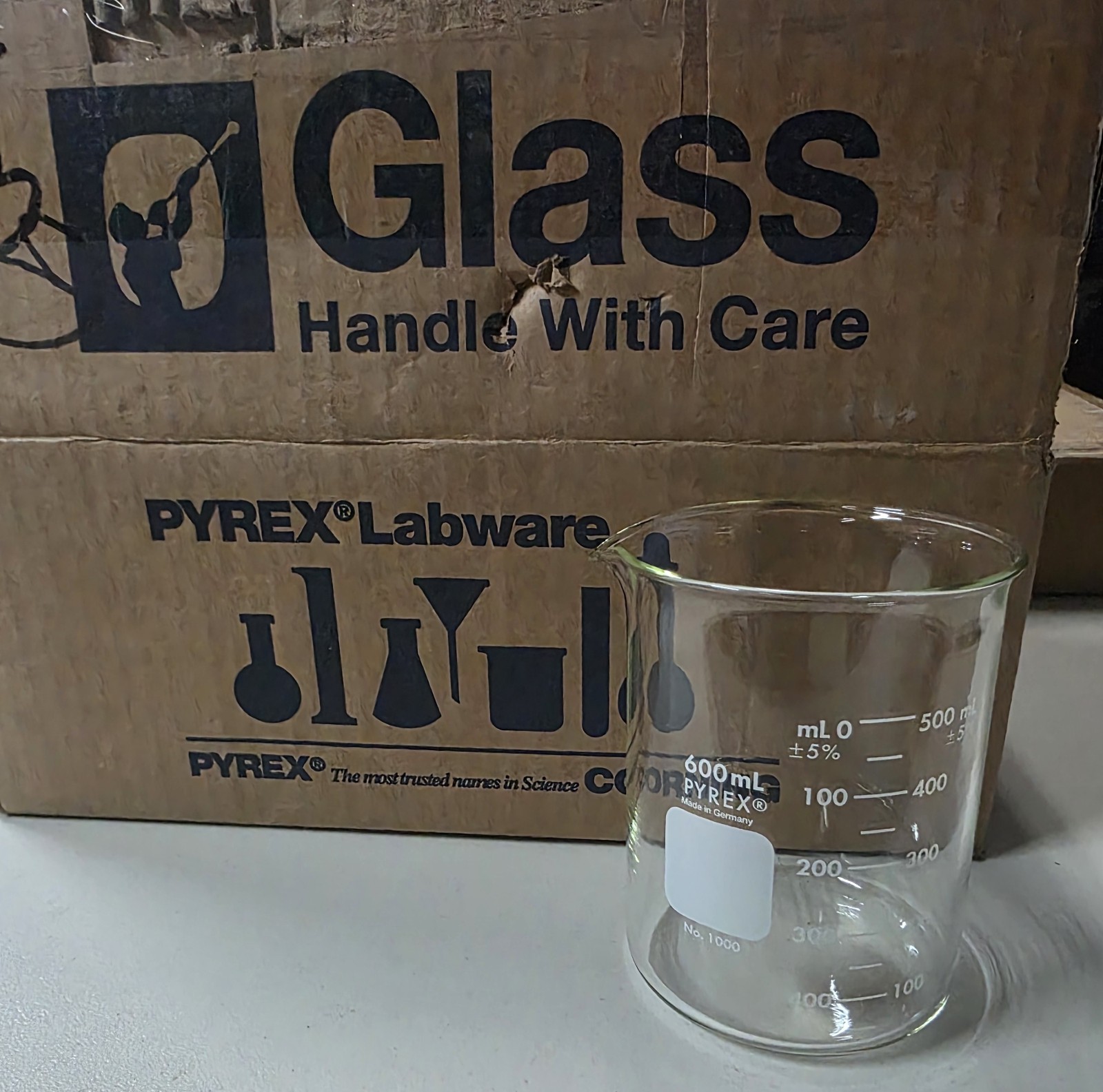 6x Pyrex Labware Lab Glassware 600 mL