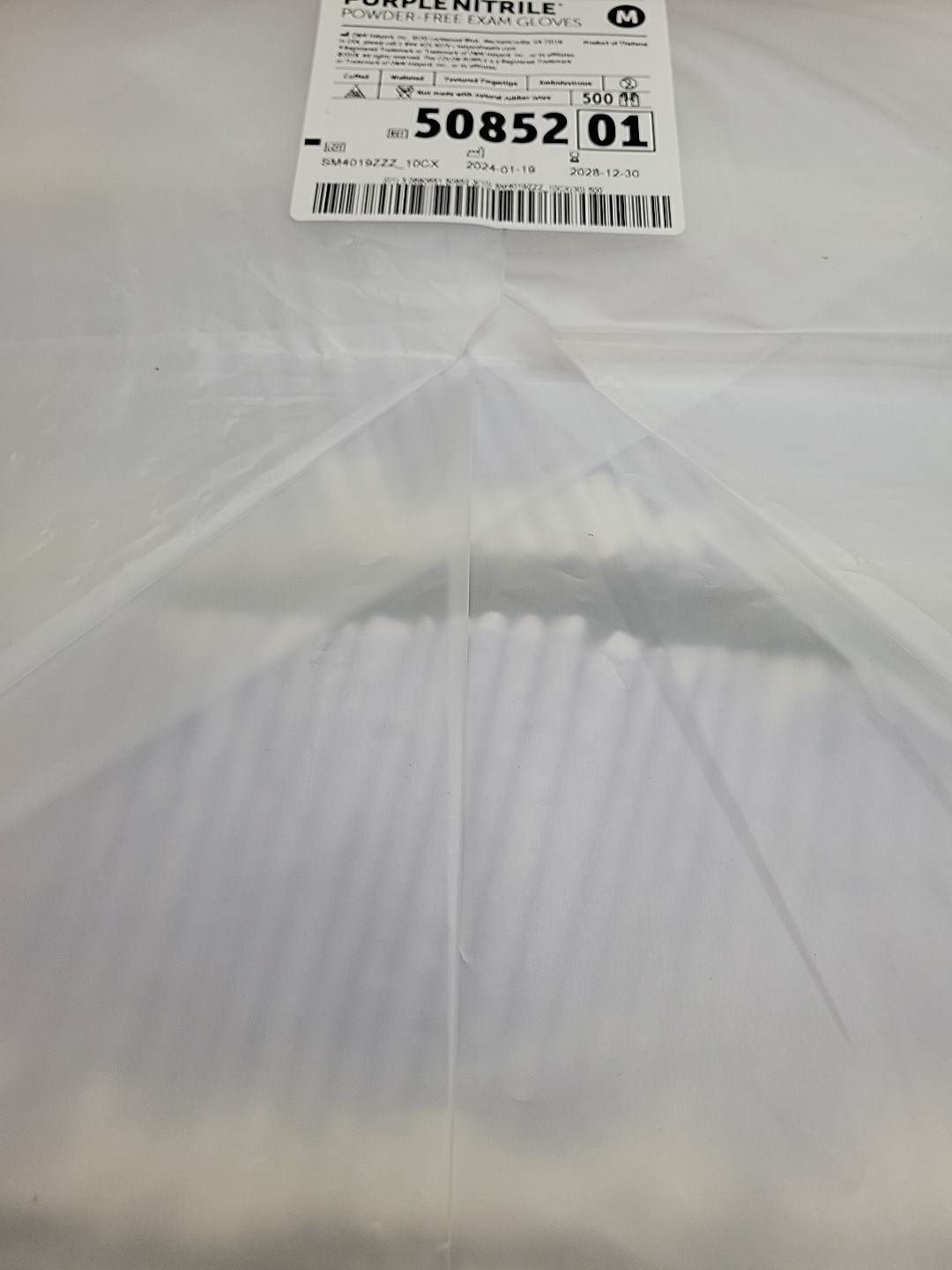 Halyard Purple Nitrile Exam Glove Singles, Size: Medium *500 Pair* *Exp: 12/28*