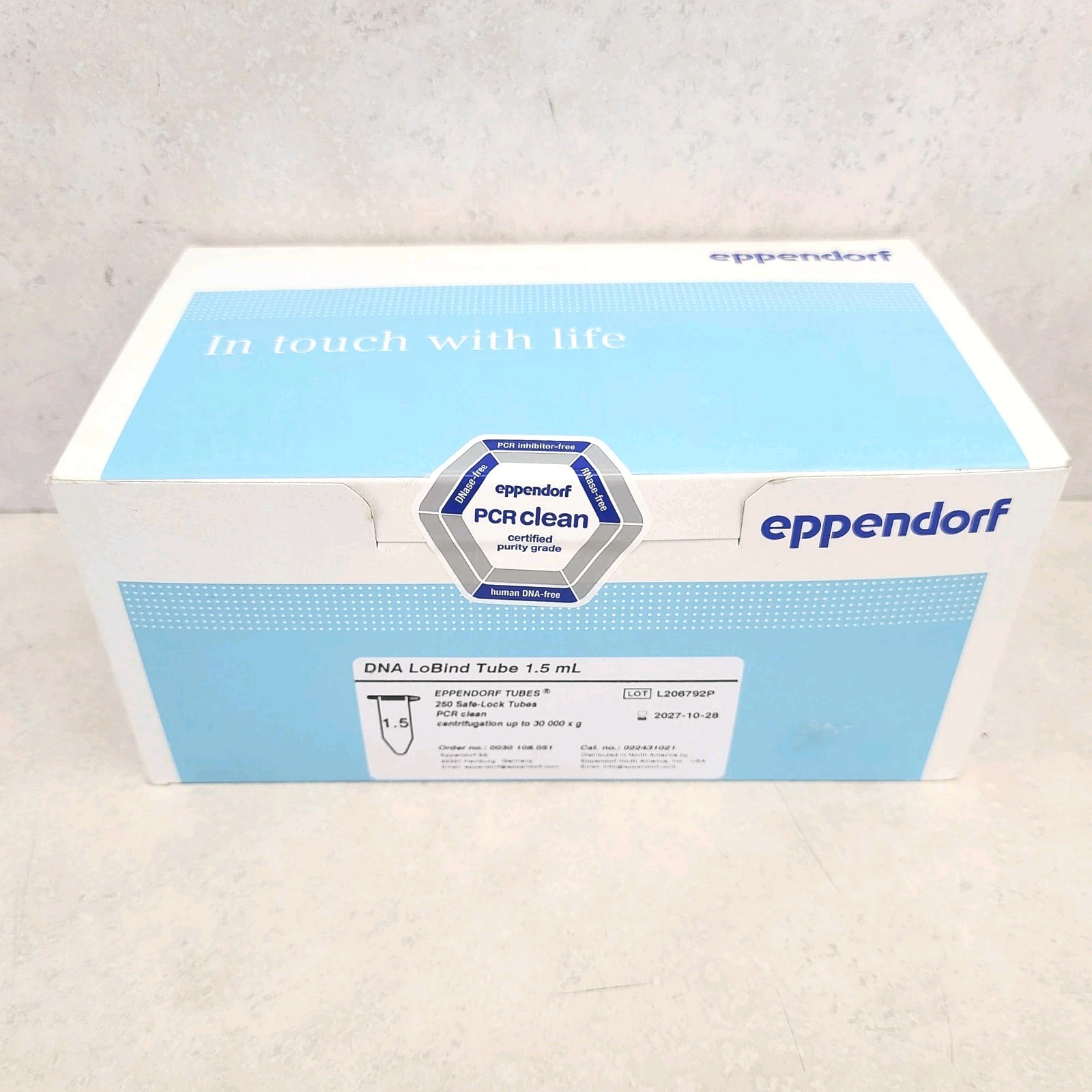 Eppendorf 022431021 DNA LoBind Tubes 1.5 mL, 250 Safe Lock Tubes Centrifugation
