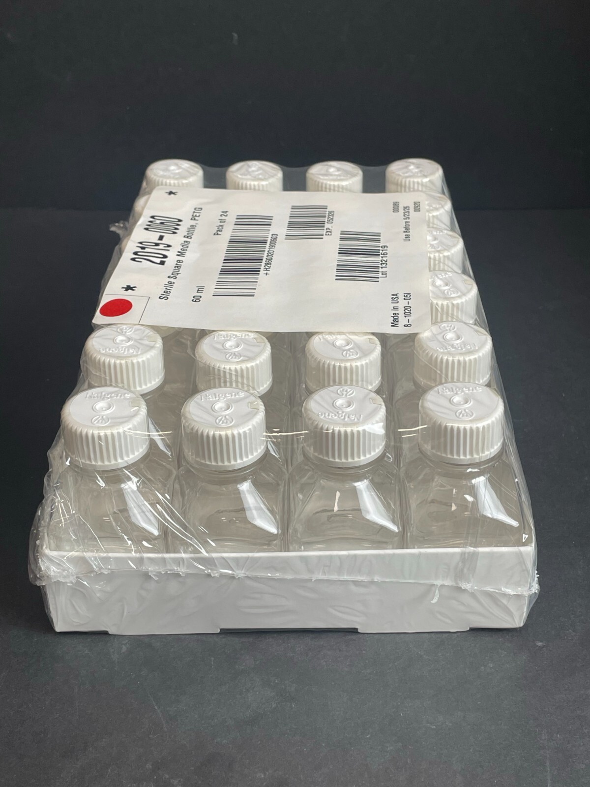 Thermo Scientific Media Bottle Square PETG 60 ml Pack of 24 Bottles