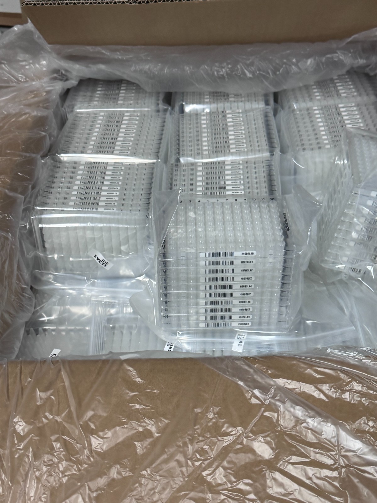 (500) Applied Biosystems MicroAmp EnduraPlate Optical Reaction 96 Plate, Barcode