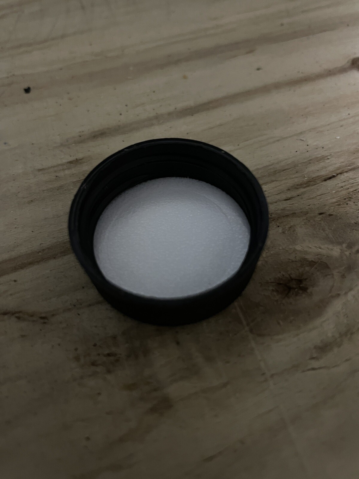 28-400 Thread Ribbed Black Plastic Bottle Caps Foam Lined 5500 pcs-4 cents each
