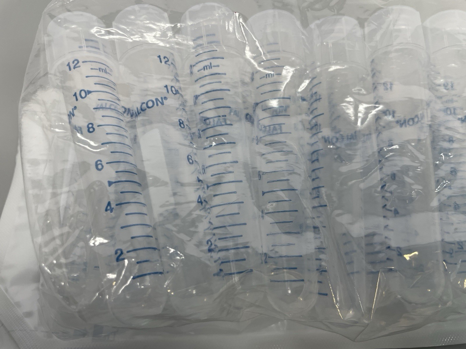 (225) Falcon Corning Round-Bottom Tubes 14mL 17x100mm Certified Sterile 352059
