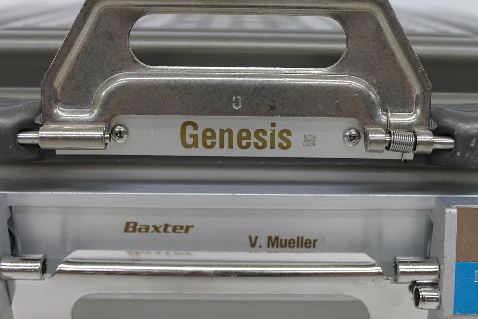 V Mueller Baxter 3M Drill Sterilization Box 12″x10″x5″ / Filter Holders, Basket