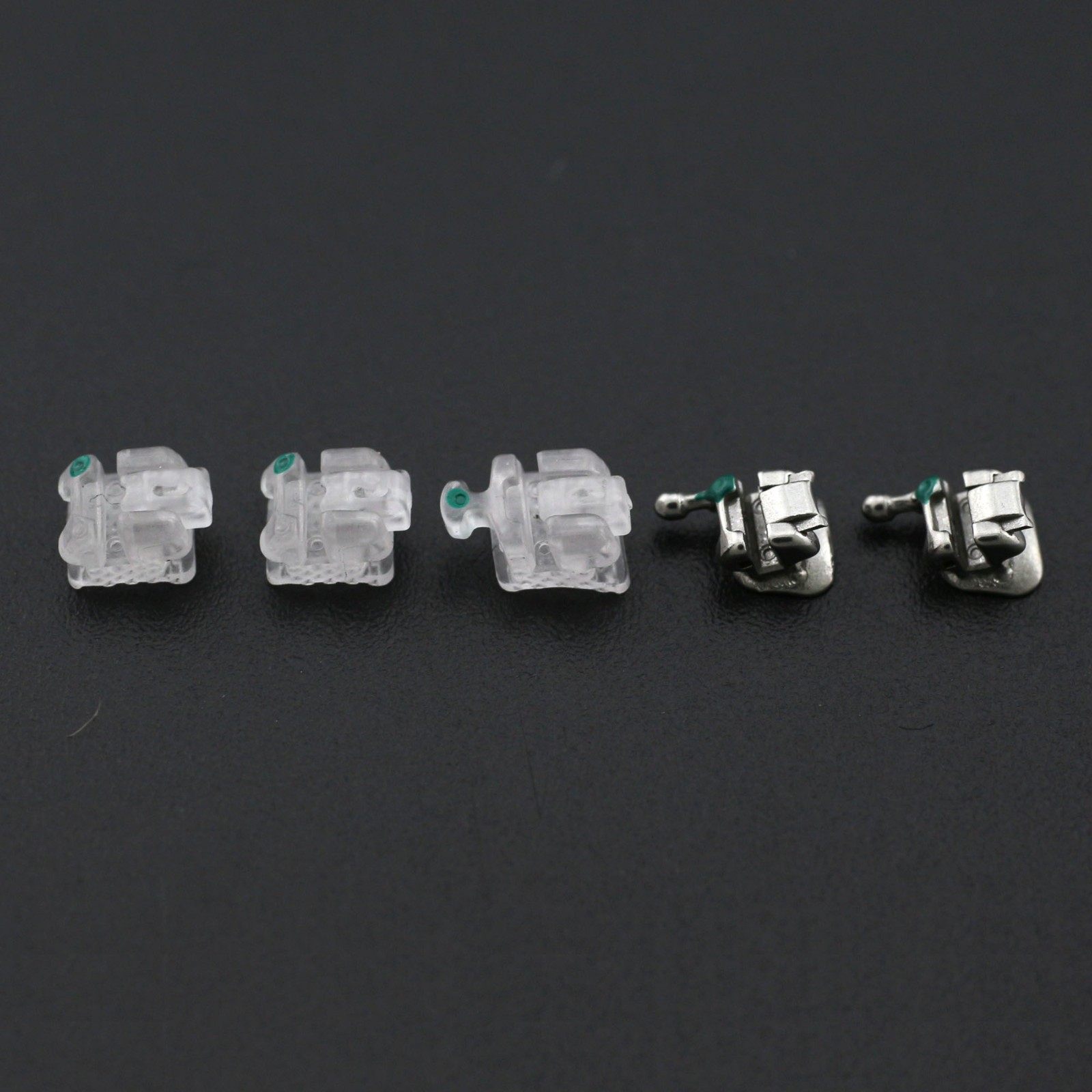 Orthodontic Ceramic Brackets Thomas C Roth 022 345 w/h MBT Braces Damon Clear