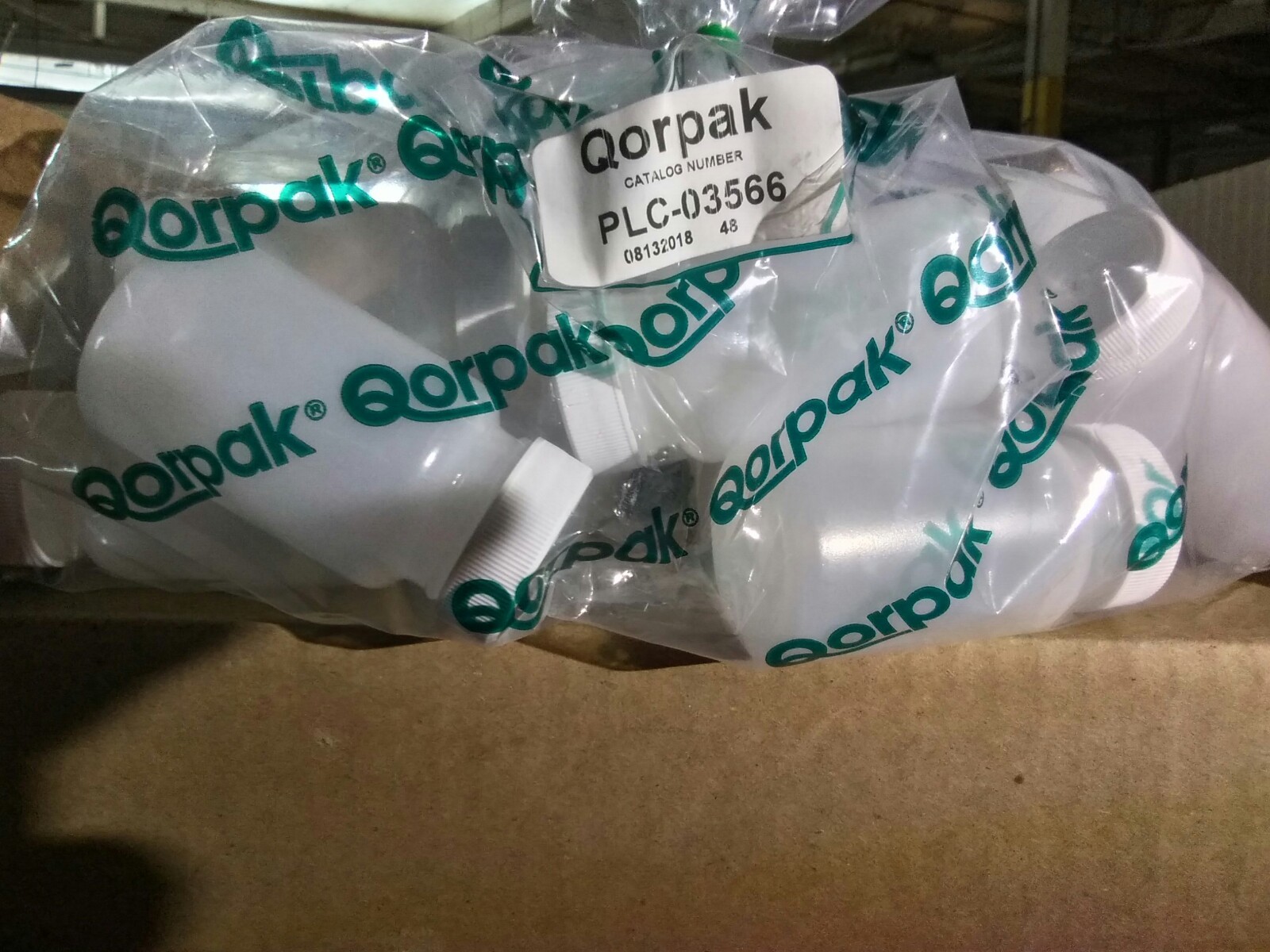 NEW Qorpak PLC-03566 2oz Wide Mouth Rnd Bottle w/33-400 PP SturdeeSeal Cap