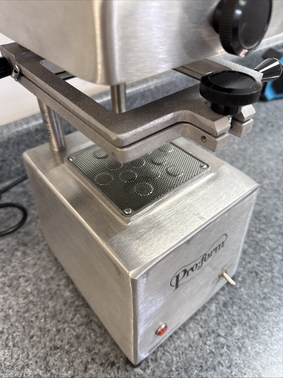 Keystone Industries Pro-form 2 Chamber Vacuum Forming Machine New Price $397.00
