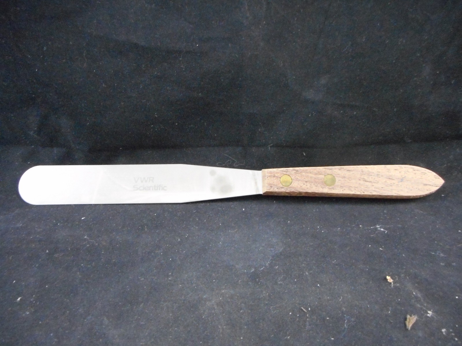 VWR Stainless Steel Standard 5” (12.7cm) Blade Spatula Wooden Handle 82027-460