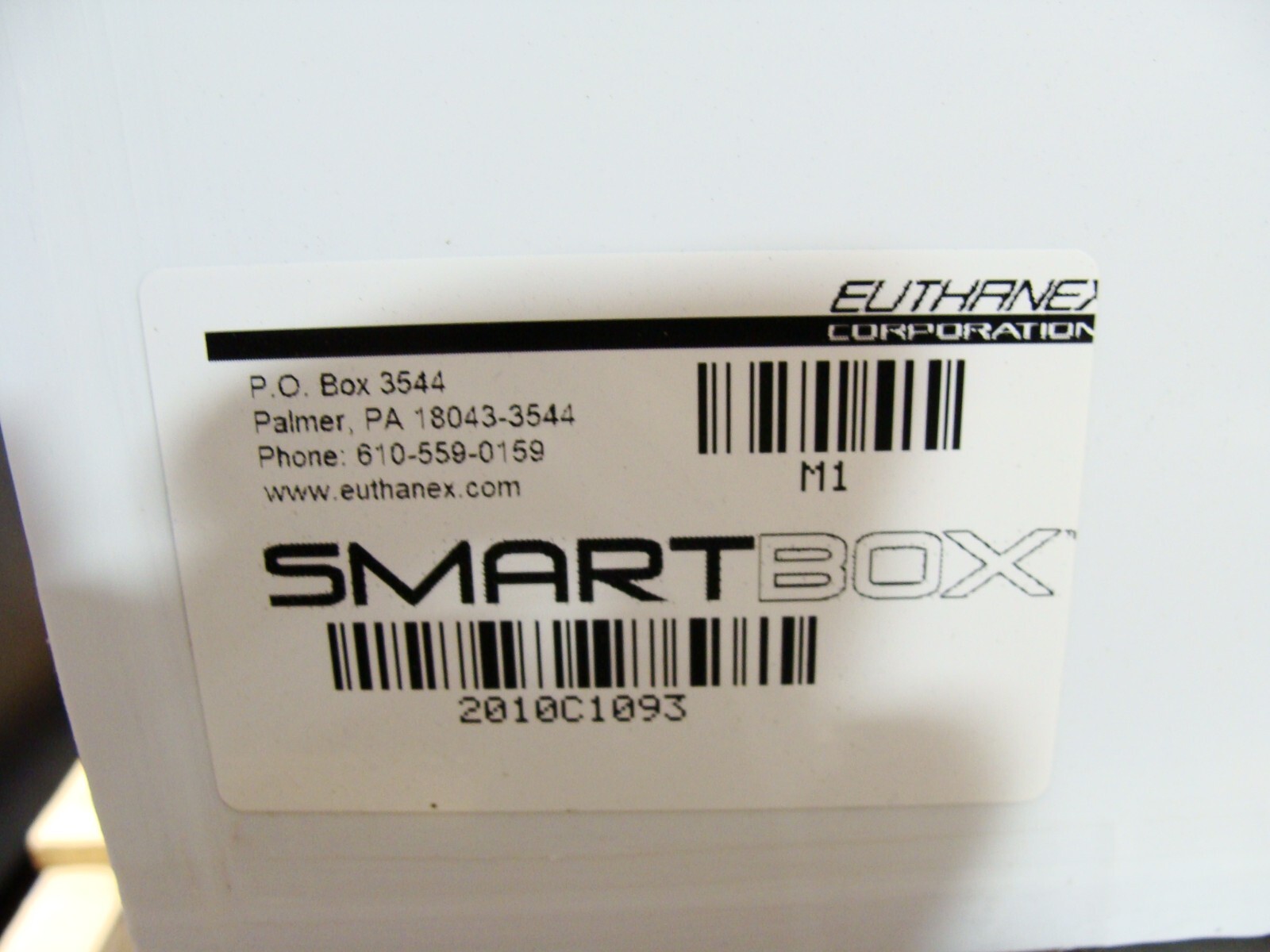 New E-Z Systems / Euthanex M1 SMARTBOX Touch Screen Dual Chamber C02 Euthanasia