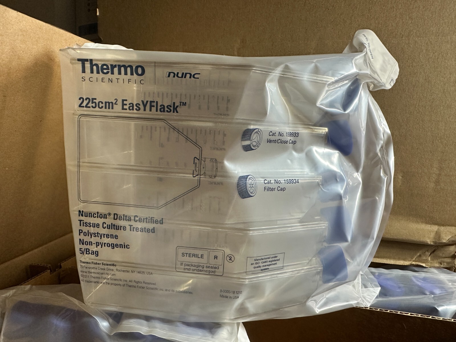 Thermo Scientific REF #159934 EasY Flask 225 cm2 Angled Neck Case of 30 NIB
