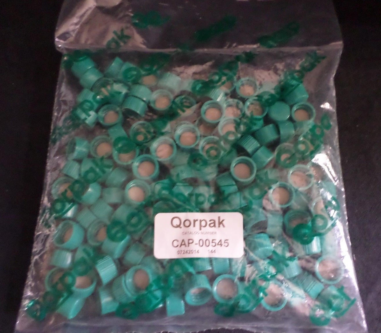 (144) QORPAK Turquoise Unlined Screw Caps, CAP-00545