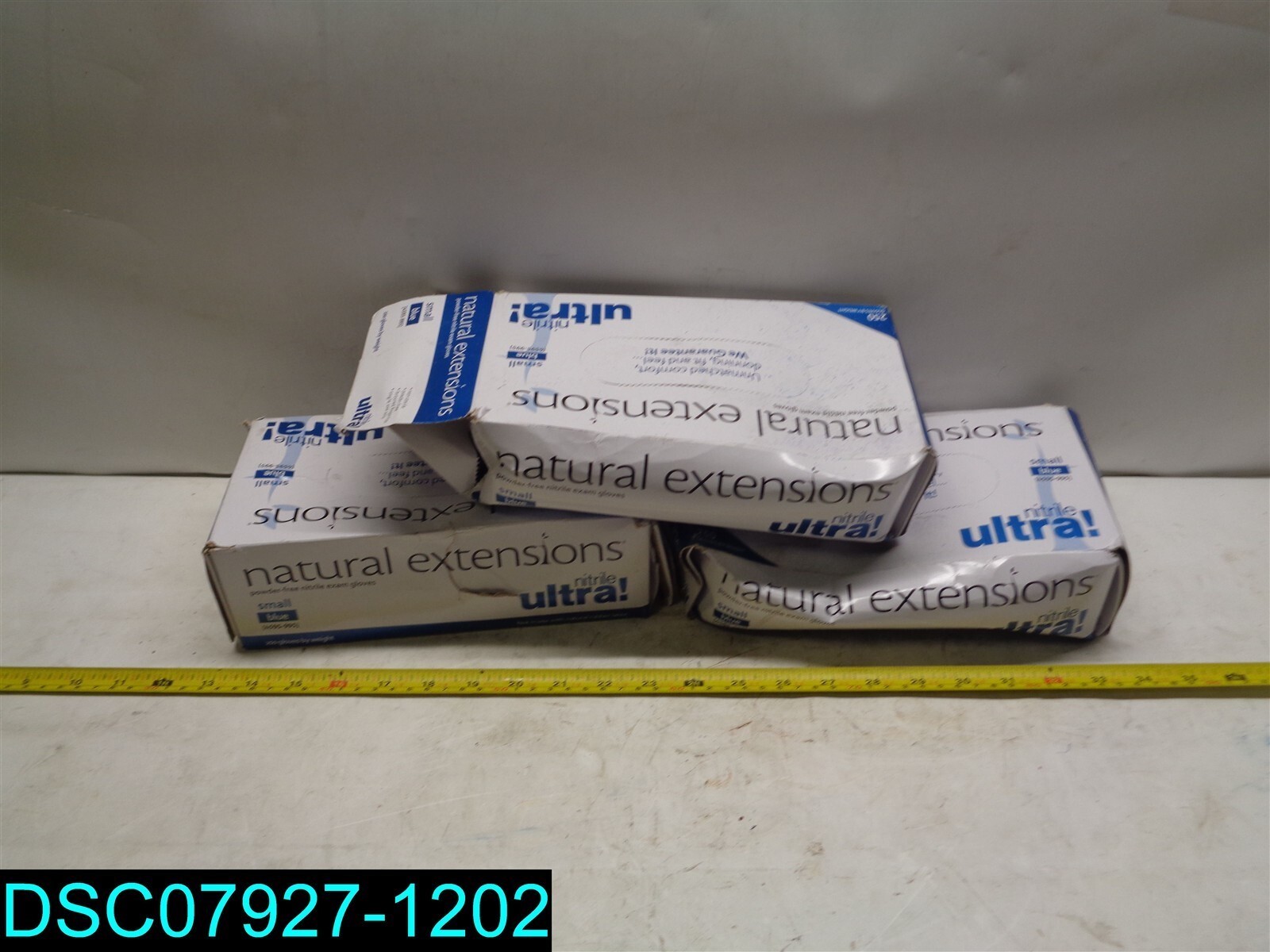 QTY=750: Natural Extensions Nitrile Latex-Free Powder-Free Size small