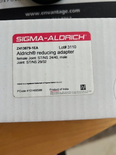 Aldrich reducing adapter, female 24/40, male 29/32, new, open box