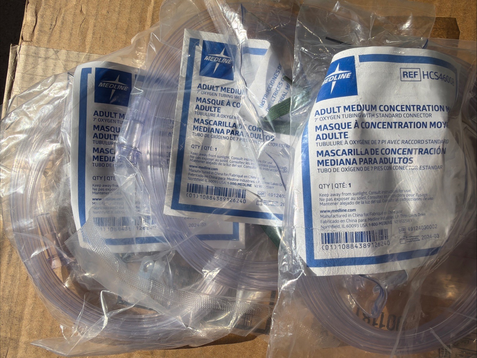 Medline Adult Medium Concentration Mask REF HCS4600B Lot of 3