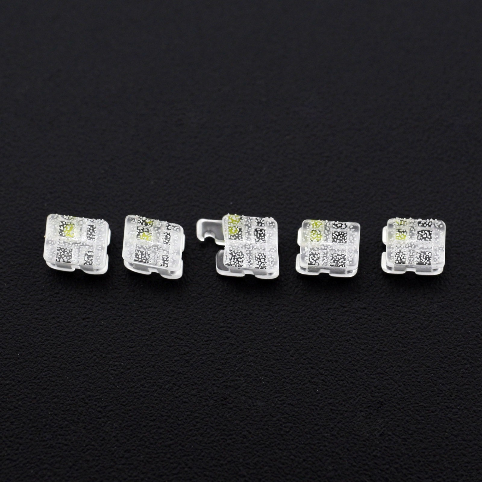 Orthodontic Sapphire Bracket Monocrystalline Aesthetic Brace Roth 022 3w/h Upper