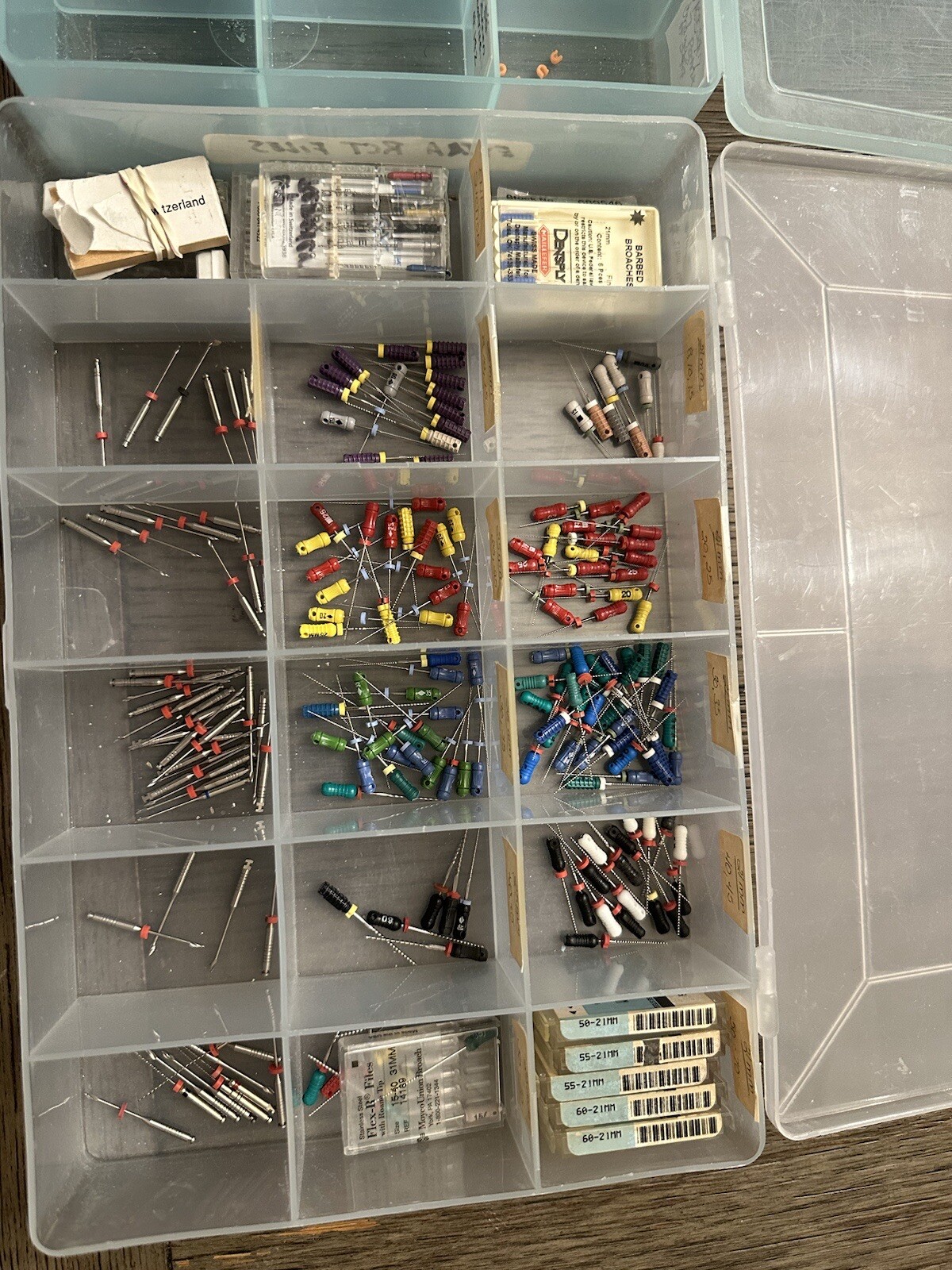 Dentsply Barbed Broaches & Bredent Broaches Caps