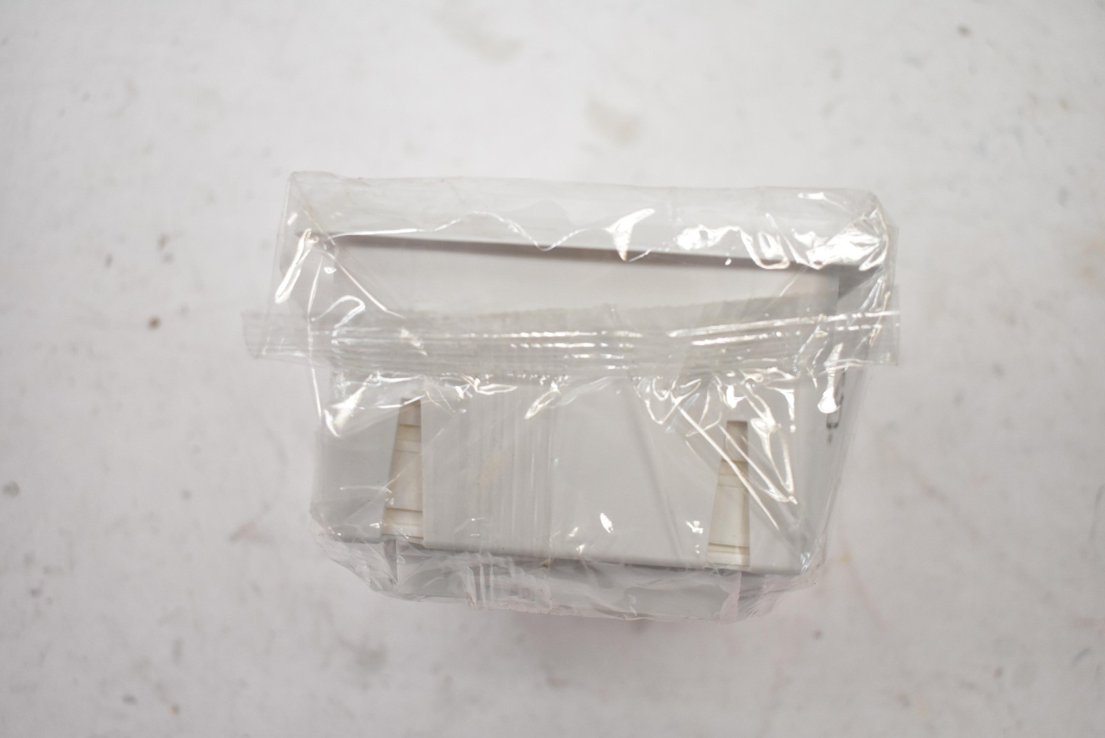 Roche cobas omni Amplification Plate REF 05535491001 IVD CE Content 4 Exp 2027